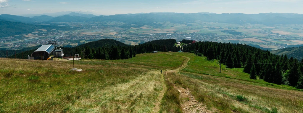 Najzaujímavejšia netradičná kancelária na vrchu Martinských holí