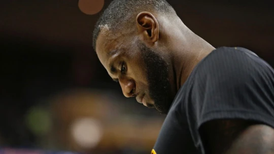 Najlepšie platení basketbalisti NBA: LeBron prekonáva vlastné rekordy