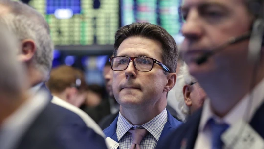 Po útoku Hamasu na Izrael ceny ropy vyleteli. Pripísali si tri percentá