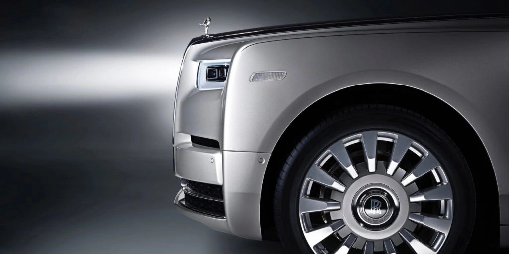 Nový štandard luxusu: 5 zaujímavostí nového Rolls-Royce Phantom