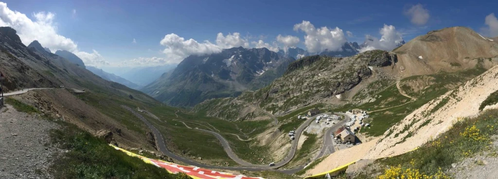 Ako sme išli na legendárne alpské kopce Tour de France na bicykli