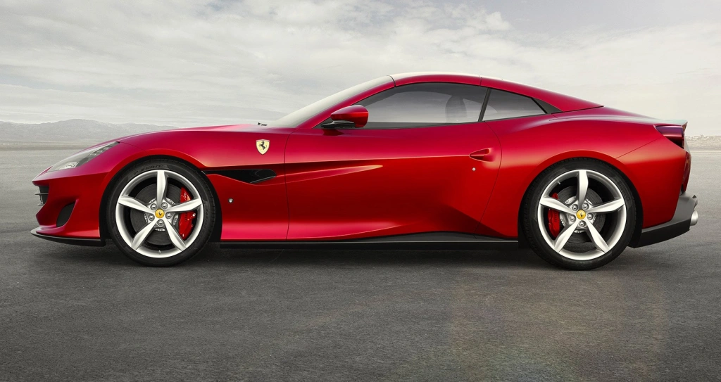 Ferrari prekvapivo odhalilo nový model. Portofino vystrelí na stovku za 3,5 s.