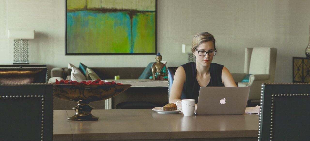 Vyberiete si coworking, home office či kaviareň? Toto sú ich plusy a mínusy