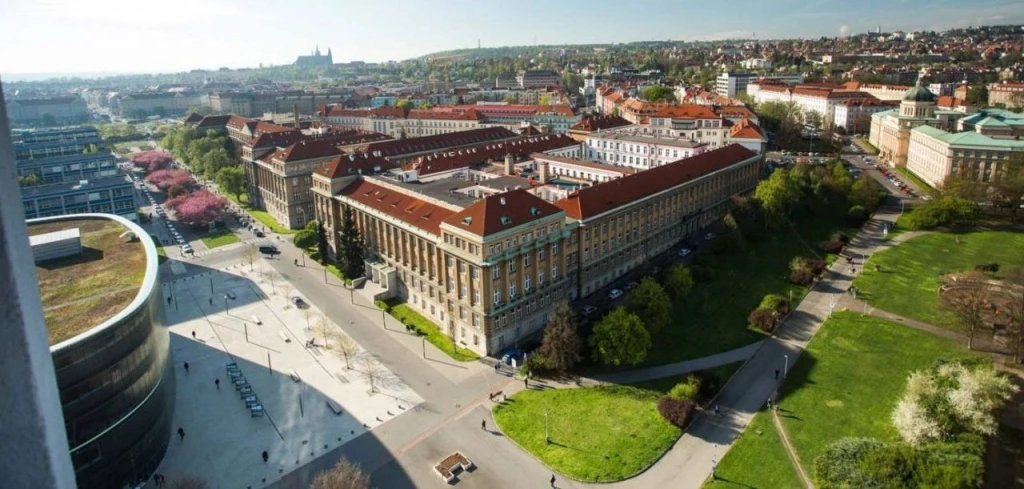 Chcete kvalitné vzdelanie? Toto sú top univerzity u nás a našich susedov