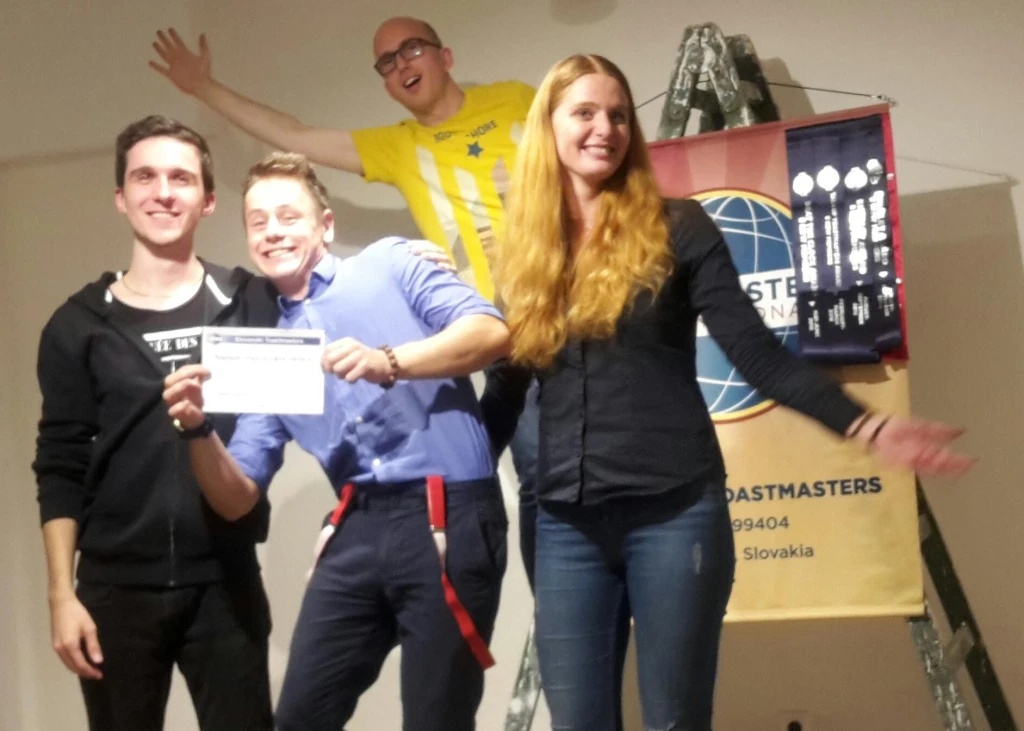 Radšej umrieť, ako rečniť pred ľuďmi. Šéfka Slovenských Toastmasters radí, čím skrotiť strach