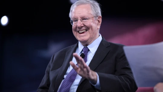 VIDEO: Steve Forbes pozdravuje Slovákov z New Yorku