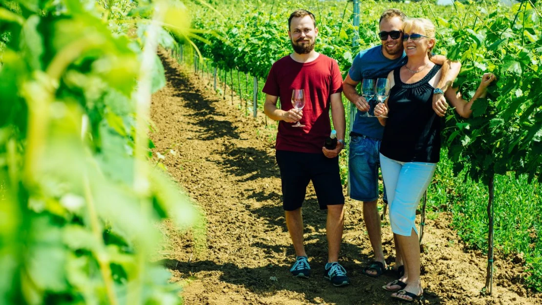 Vinárstvo Berta vedie štvorčlenná rodina. Ako prví dali u nás zbohom korkovým uzáverom