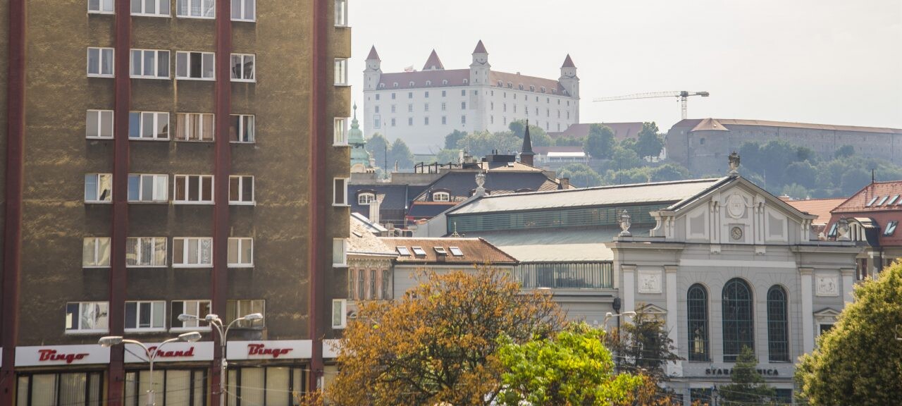 V Bratislave je najmenej voľných bytov za posledných 15 rokov. Ich cena stúpa