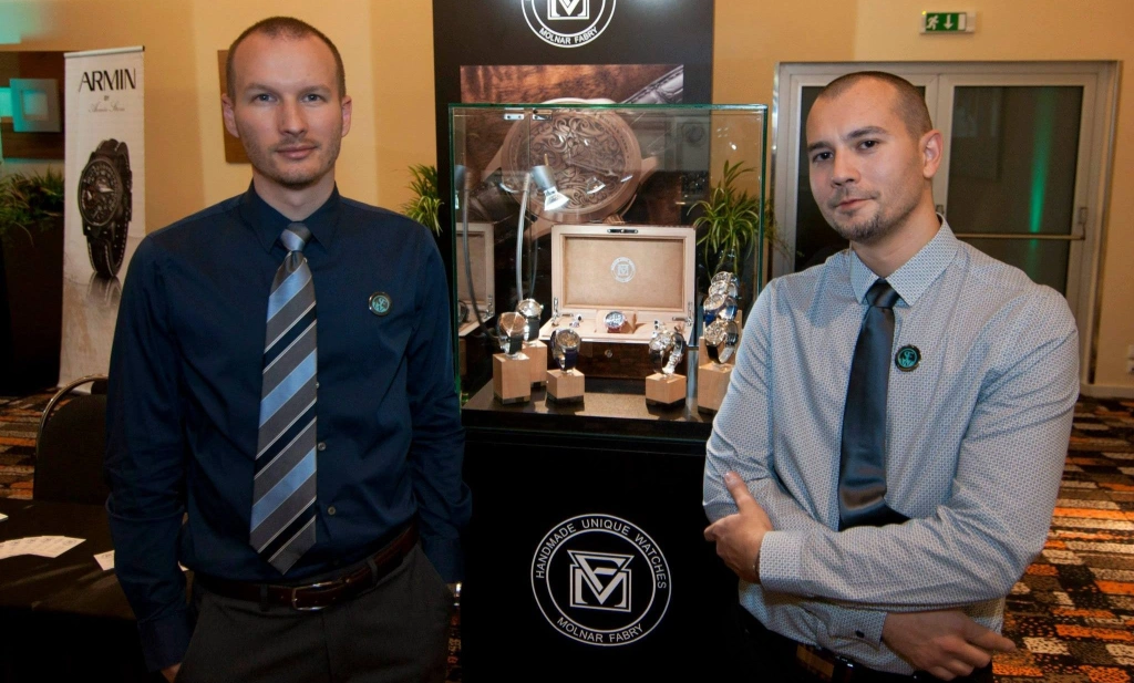 Mladí Slováci vytvorili zo 118-ročných hodiniek klenot s hodnotou 120-tisíc eur