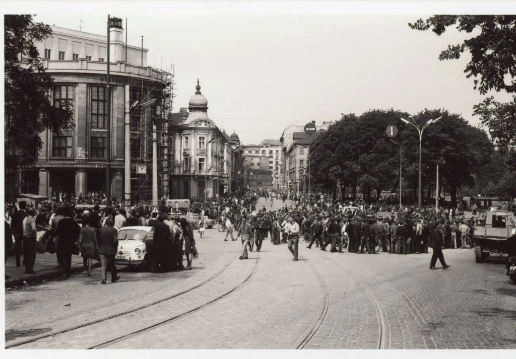 FOTO: Univerzita Komenského oslavuje 100 rokov. Toto sú zaujímavé momenty z jej histórie