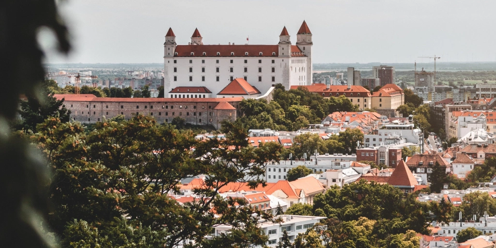 7 vecí, ktoré chýbajú Bratislave, aby bola kvalitnou metropolou? Toto sú postrehy humánneho geografa