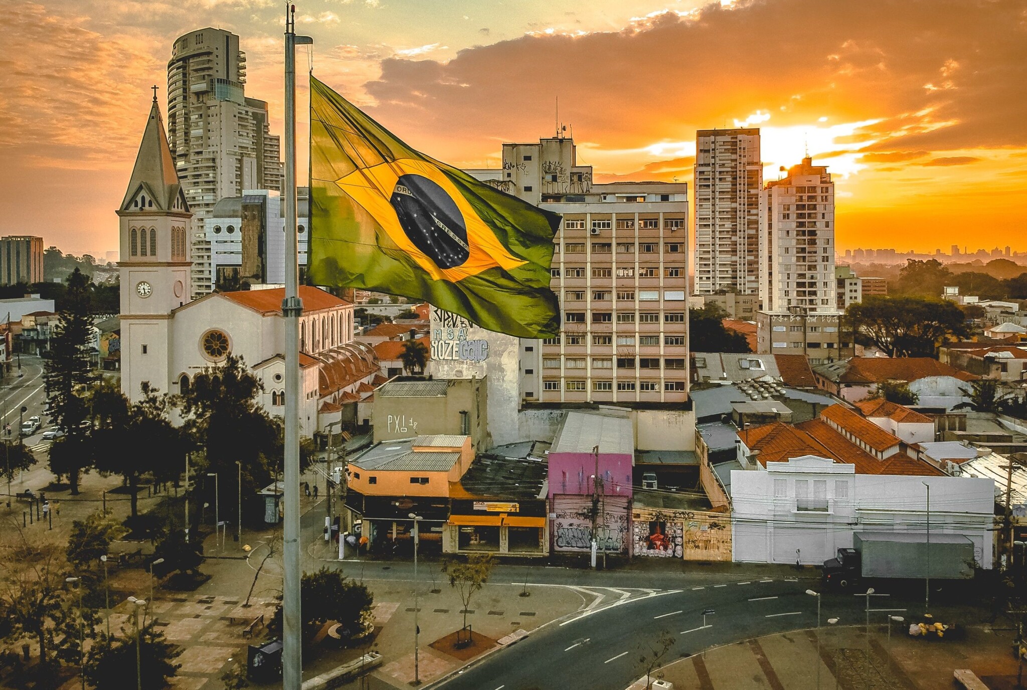 Raketový vzostup a ešte rýchlejší pád brazílskeho miliardára. Z väzenia vyjde možno až ako 100-ročný