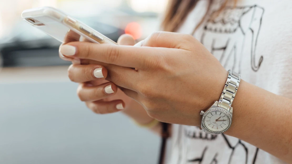 O2 zvýši od septembra ceny za volania aj esemesky, mení aj dátové balíky