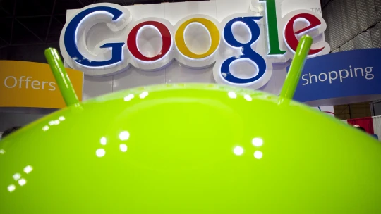 Potvrdená rekordná pokuta pre Google. Tech gigant mal zneužívať dominantné postavenie Androidu