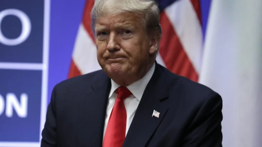 Twitter prvýkrát overil fakty v príspevkoch Trumpa. Je to zasahovanie do slobody slova, tvrdí