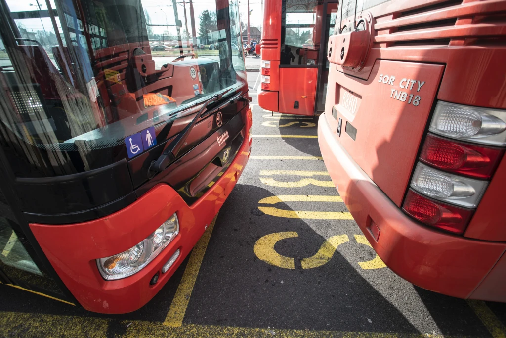 Lístok v električke či autobuse si kúpite aj kartou. Mastercard avizuje nový projekt v Bratislave