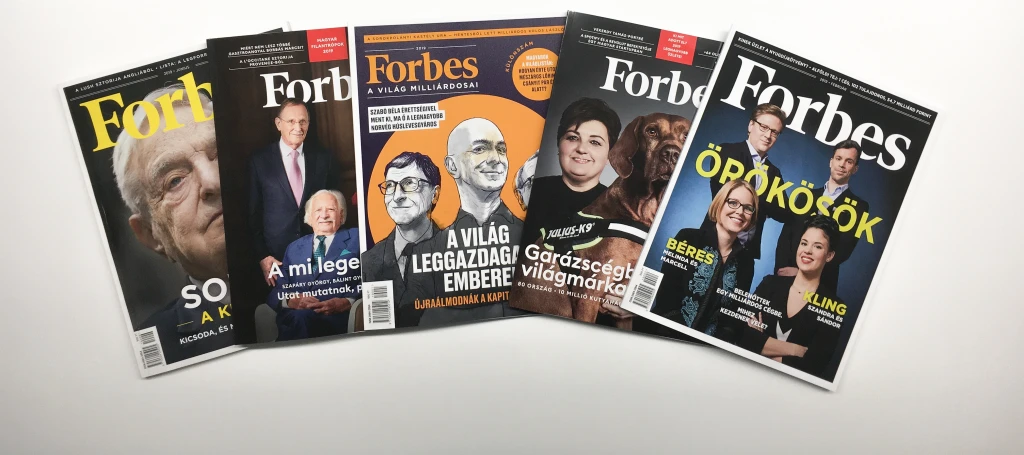 Súd nariadil stiahnutie časopisu Forbes Maďarsko zo stánkov, odvolal sa na ochranu podľa GDPR