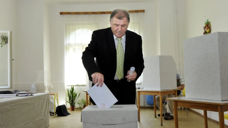 Tie roky 90.: nad finančníkmi sa stále vznáša Mečiarov tieň