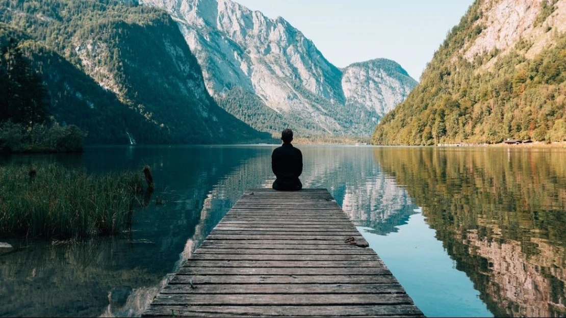 Čo robiť, keď nemáte čas meditovať? Päť spôsobov, ako nechať myseľ odpočívať inak