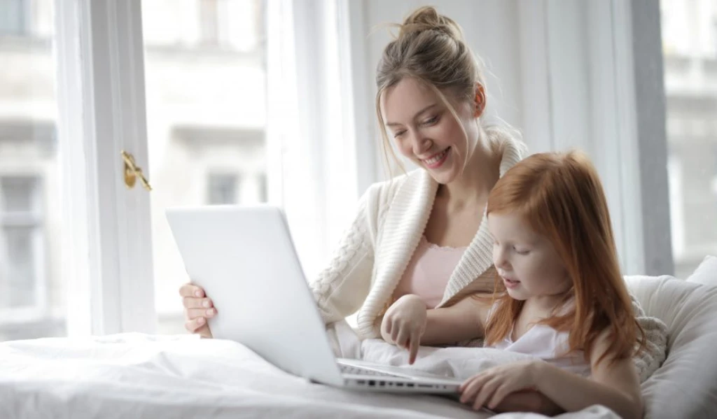 Deti a home office. Ako efektívne zvládnuť prácu aj zabaviť ratolesti?