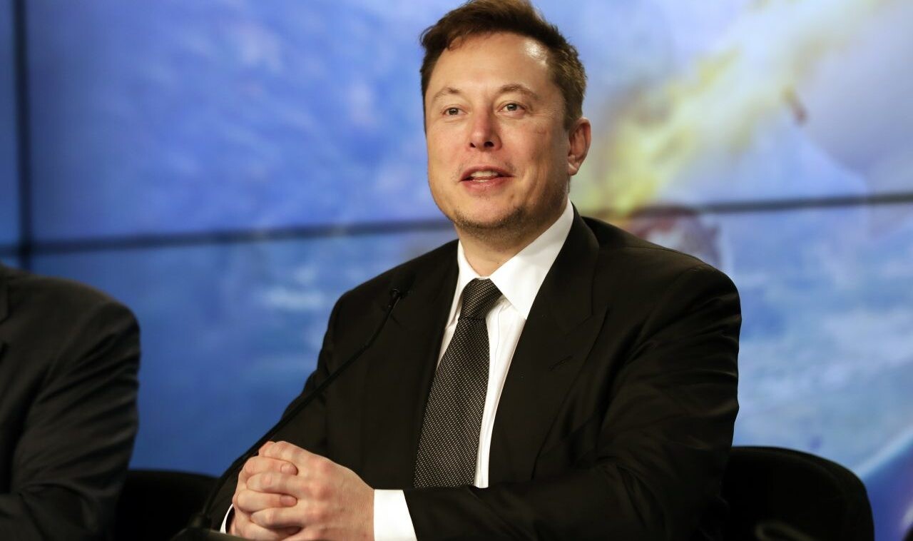 Elon Musk proti všetkým. Tesla bola v prvom štvrťroku opäť zisková