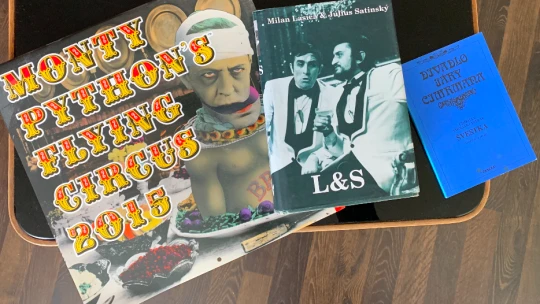 Monty Python, Lasica & Satinský a ďalší komici. Aké boli ich prorocké rady pre časy koronavírusu?