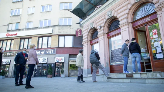 Nájomcovia budú pre koronakrízu viac chránení. Pre omeškanie ich nemôžu vyhodiť