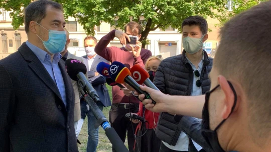 Nay aj Panta Rhei hovoria o prepúšťaní. Ohrození sú nielen obchodníci, ale aj nákupné centrá