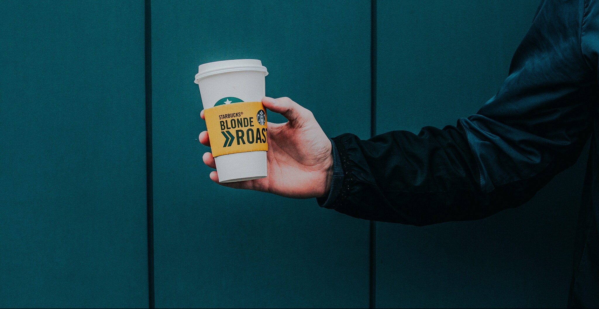 Starbucks mení stratégiu predaja. Ako sa chce prispôsobiť zmene zákazníckeho správania?