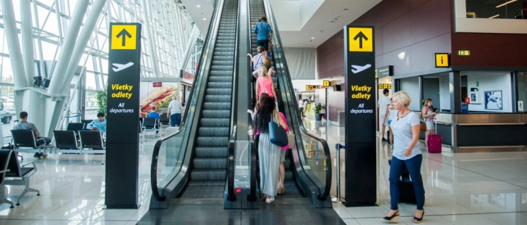 Výpadok IT systémov sa dotkol aj bratislavského letiska. Týka sa letov Ryanairu