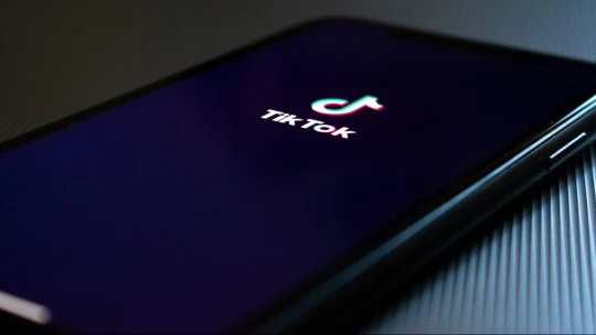 Ďalšie kolo USA vs Čína. Prezident Trump zakáže sťahovanie čínskych aplikácií TikTok a WeChat