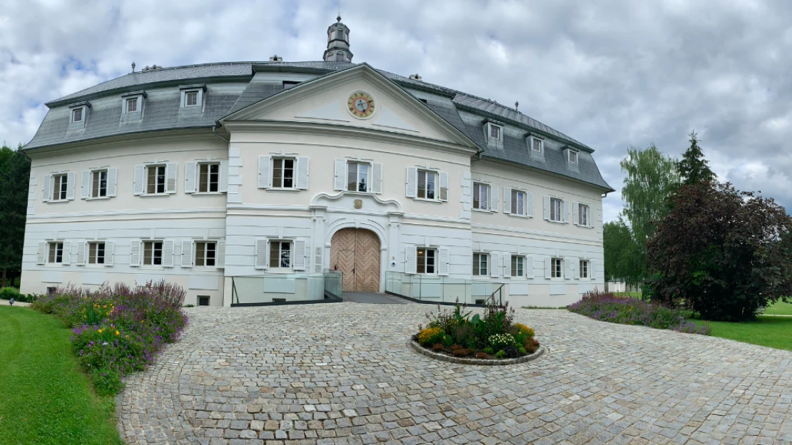 Nazrite do Château Gbeľany. Kaštieľ pri Žiline zmenený na hotel získal ocenenia doma i vo svete