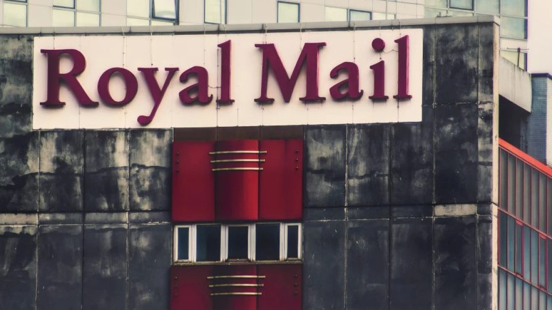 Křetínský a Tkáč sa stali najsilnejšími akcionármi Royal Mailu. Čo zamýšľajú s kráľovskou poštou?