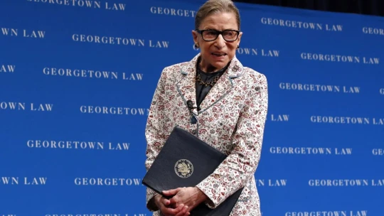 Najmocnejšie ženy sveta o Ruth Bader Ginsburg. Aké je dedičstvo ikony amerického súdnictva?