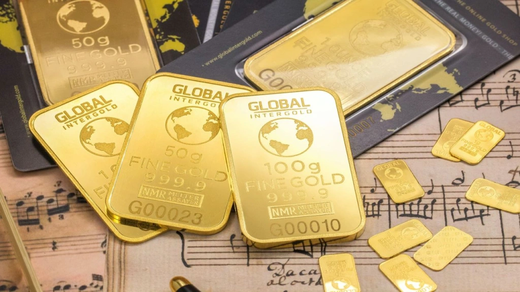 Chcete investovať do zlata? Aktuálne je lepšie myslieť na striebro