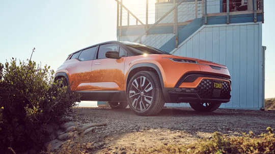 Výrobca elektromobilov Fisker vyhlásil bankrot. Nie je prvý ani posledný, tvrdí expert