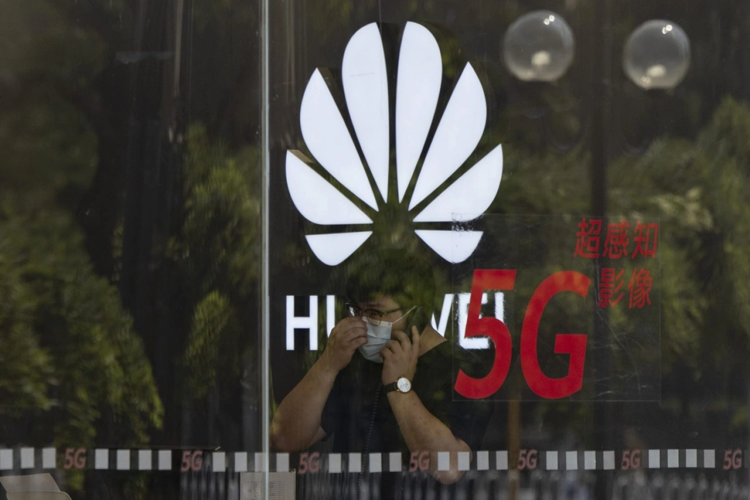 Prvý závod mimo Číny: Huawei rozširuje svoju výrobu aj do Európy