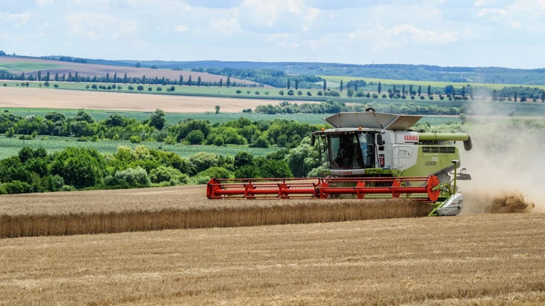 Bývalý manažér J&T vstupuje do agrobiznisu. Získal 50 % v akciovke Slovenské farmárske