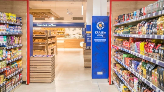 Fond klientov J&T investoval do Terna, siete obchodov expartnera skupiny. Suma nie je známa