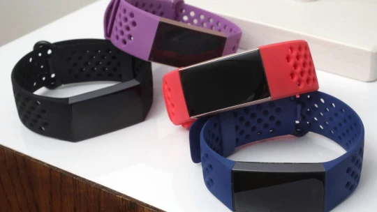 Google dokončil kúpu Fitbitu. Európskej komisii sľúbil, že nevyužije dáta používateľov