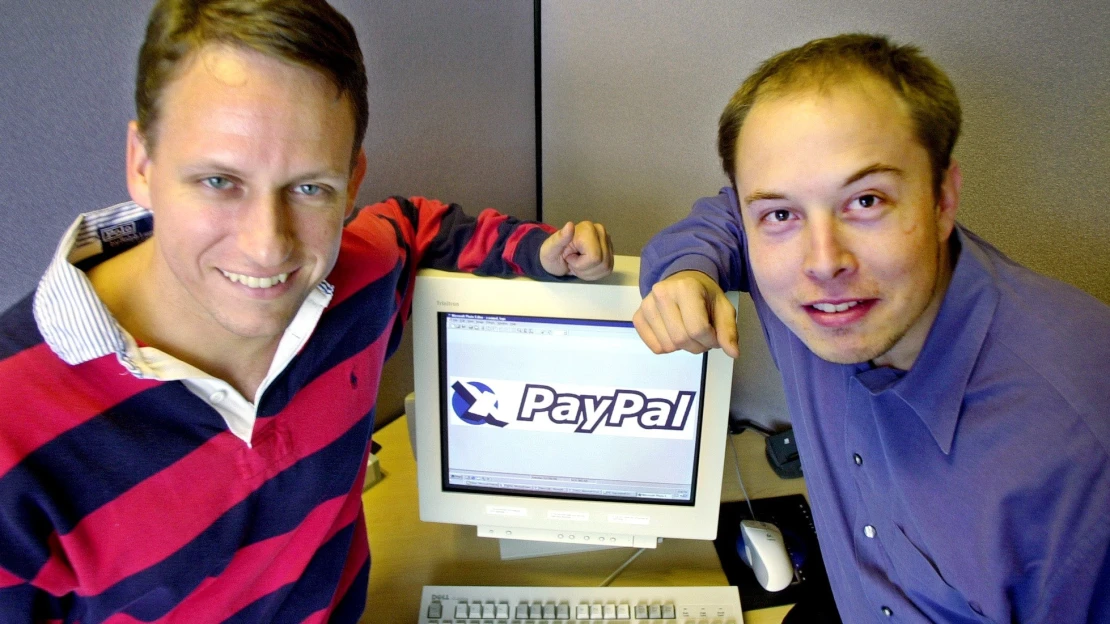 Lietajúce auto, politické kontroverzie a PayPal mafia. Kto je Peter Thiel?