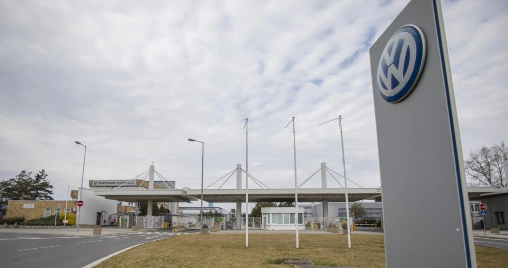 Volkswagen hlási slabší začiatok roka, v 1. štvrťroku klesli tržby aj zisk