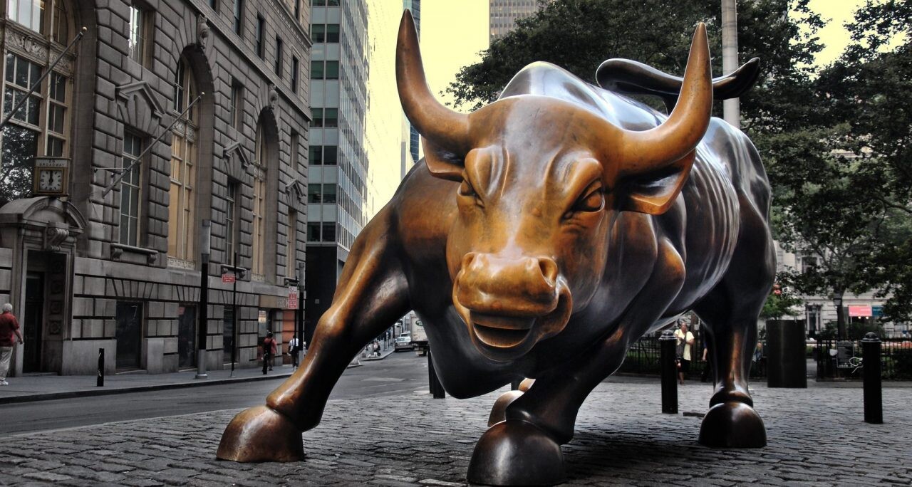 Býky, medvede aj byvoly. Americkí analytici predpovedajú, aký bude akciový trh 2022