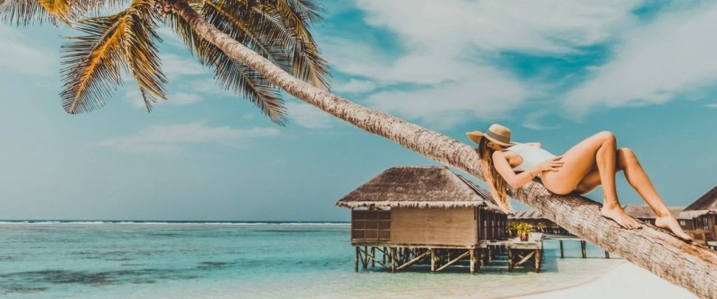 Relax na pláži aj očkovanie: Maldivy rozbiehajú vakcinačnú turistiku