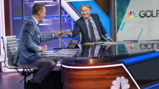 Hovorte ako profesionálny rečník: Tipy jedného z najintelektuálnejších komentátorov sveta