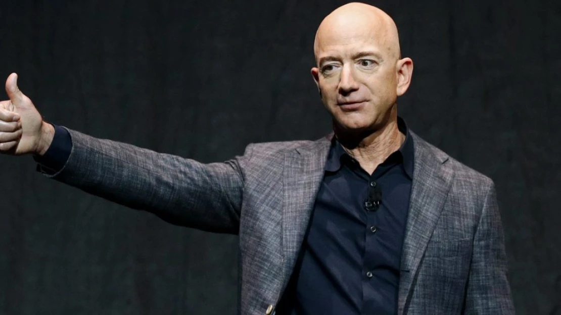 Jeff Bezos daruje takmer 100 miliónov dolárov na pomoc rodinám bez domova