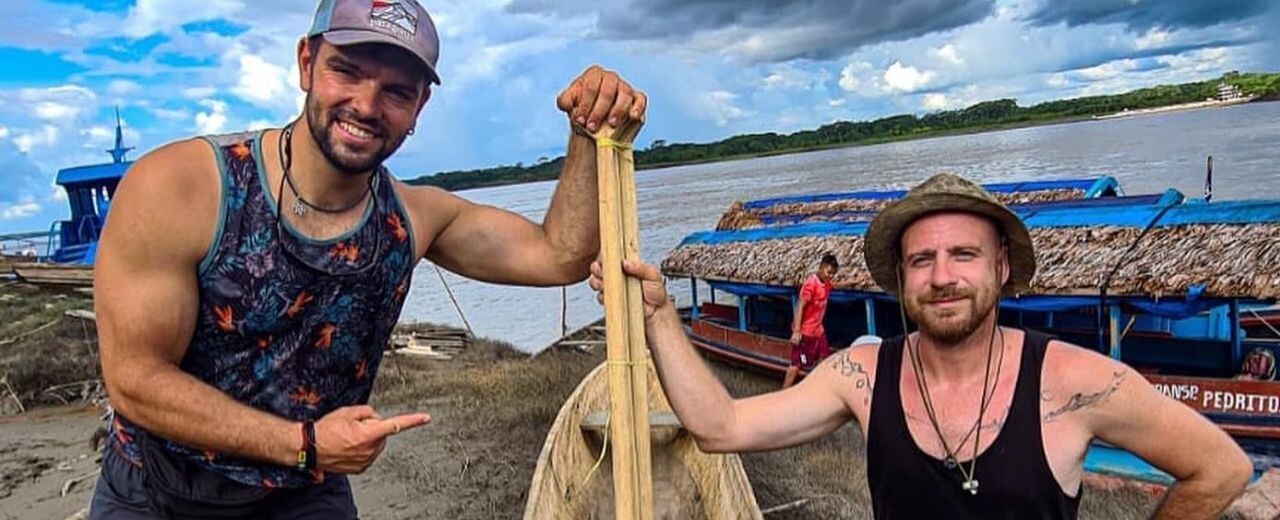 Na vydlabanom kanoe až do Atlantiku: Dvaja Slováci splavujú Amazonku, prežili prvé skúšky