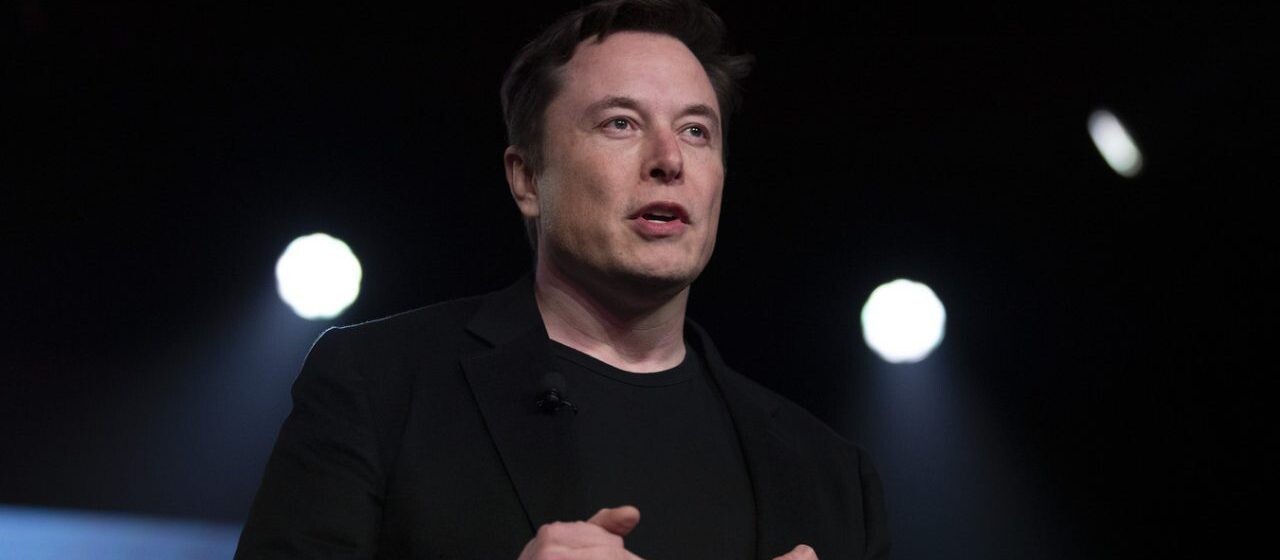 Musk a sexuálne obťažovanie: SpaceX mal zaplatiť 250-tisíc USD, aby urovnal jeho kauzu