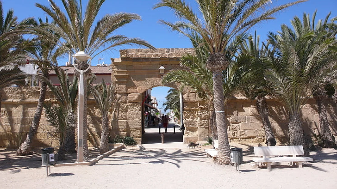 Dovolenka bez turistov: Päť idylických ostrovov Stredomoria, ktoré ľudia prehliadajú