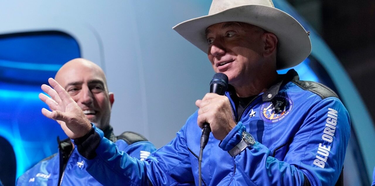 Blue Origin žaluje NASA. Nepáči sa jej vyradenie z tendra na stavbu lunárneho modulu